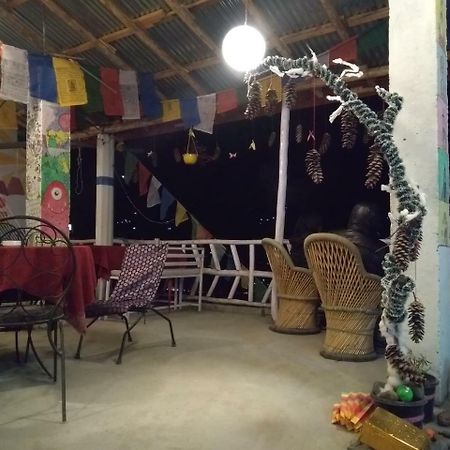 Bros Hostel Manali Eksteriør bilde