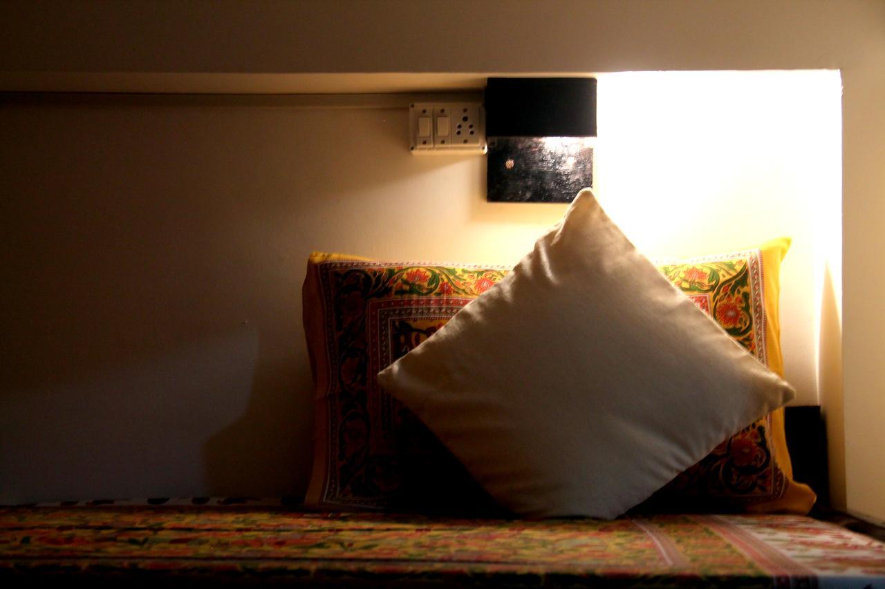 Bros Hostel Manali Eksteriør bilde