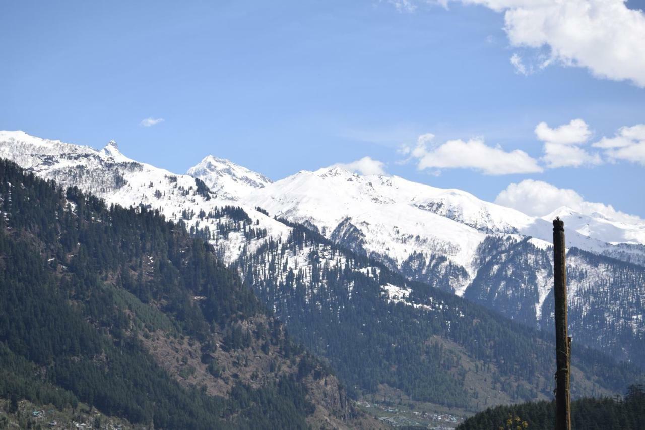 Bros Hostel Manali Eksteriør bilde